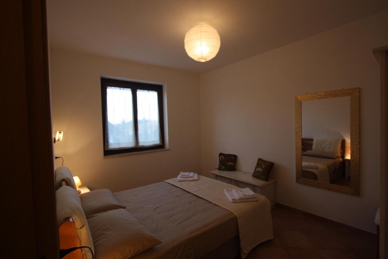 Apartmán Terrazza Su Fosso Bianco Bagni San Filippo Exteriér fotografie